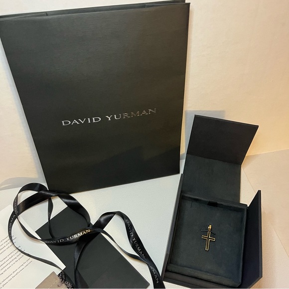 DAVID YURMAN Forged Carbon Cross Pendant - Picture 11 of 15